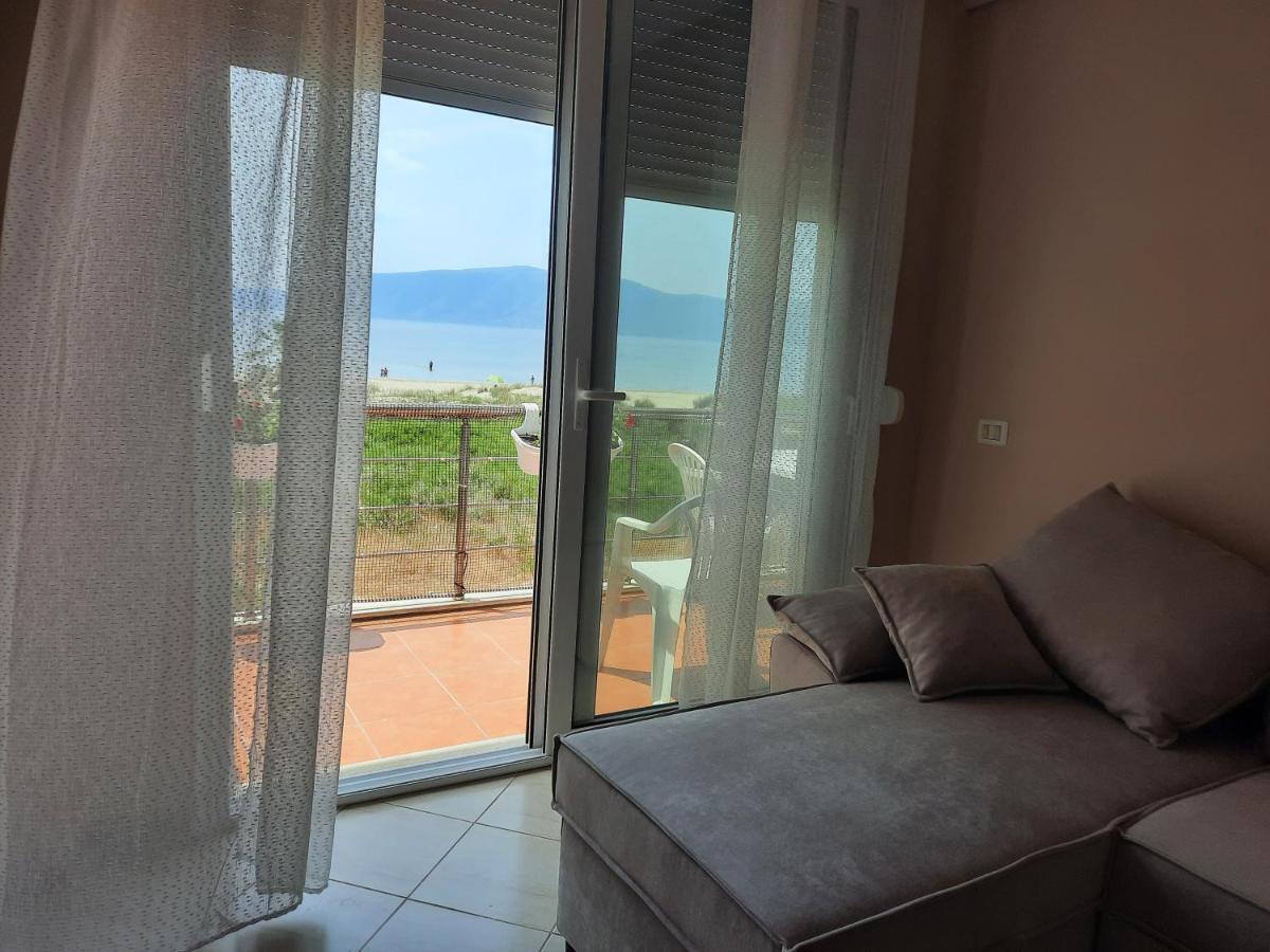 Antea Apartment 3 Vlorë Exteriör bild