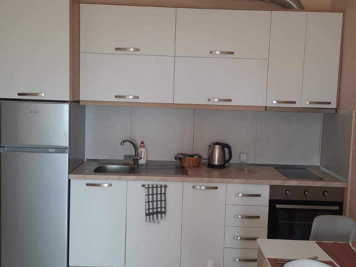 Antea Apartment 3 Vlorë Exteriör bild