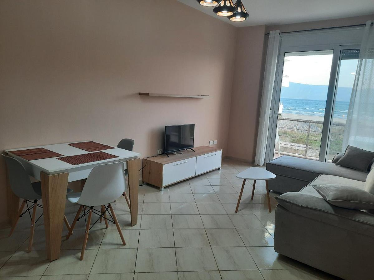 Antea Apartment 3 Vlorë Exteriör bild