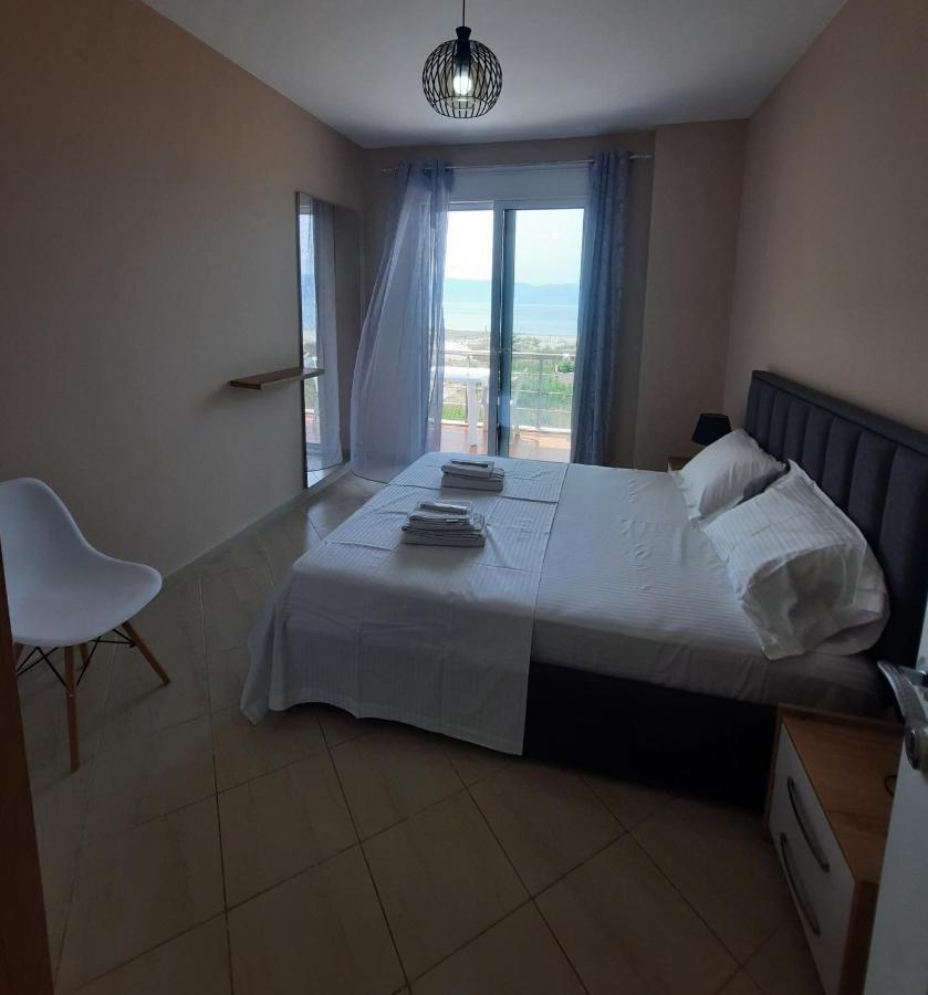 Antea Apartment 3 Vlorë Exteriör bild